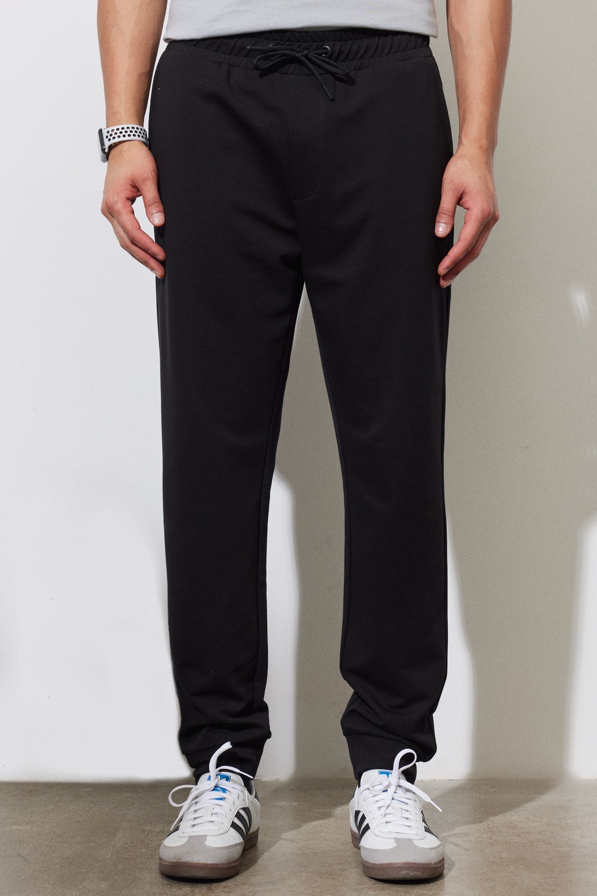 Standard Fit Normal Cut Pocket Bequeme Jogginghose aus Baumwolle