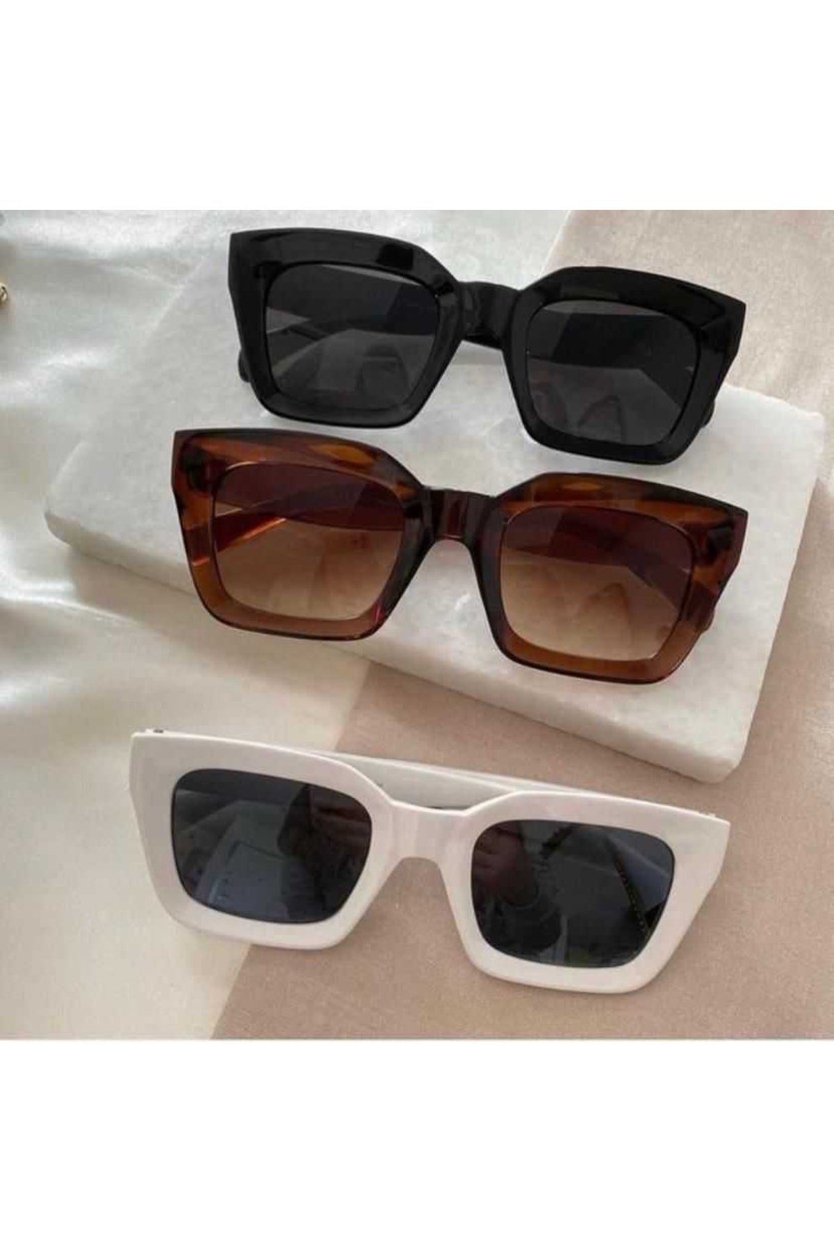 Unisex Set of 3 Sunglasses