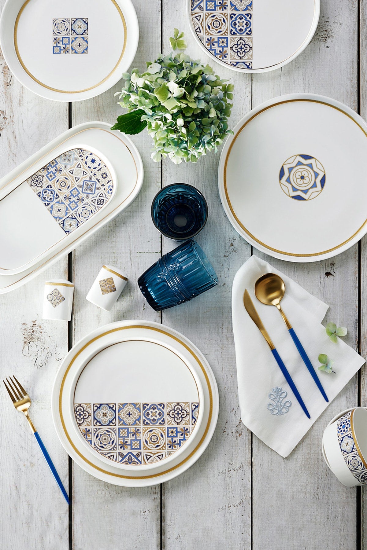 Streamline Ventura New Bone 59 Pieces Dinnerware Set For 12 People