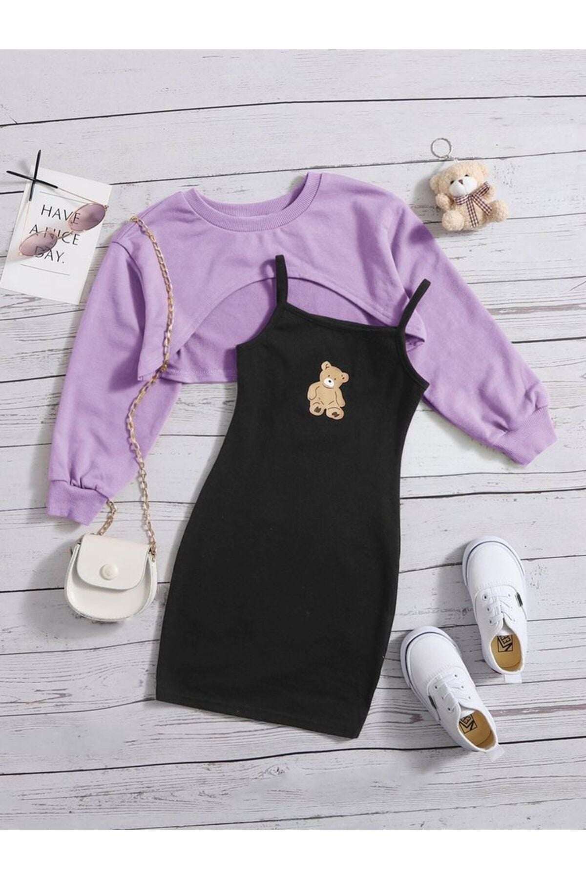 Kombination aus Kleid mit Teddybär-Print und kurzem Sweatshirt
