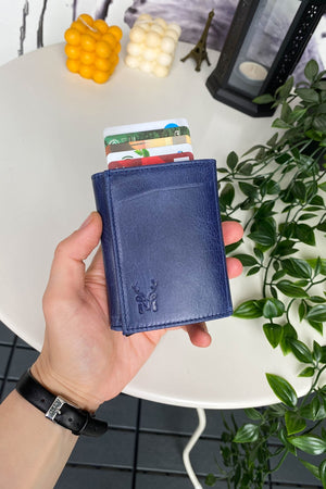 Pescol - Smartcard-Etui/Geldbörse aus echtem Leder mit RFID-Schutzmechanismus, hochwertige Verarbeitung