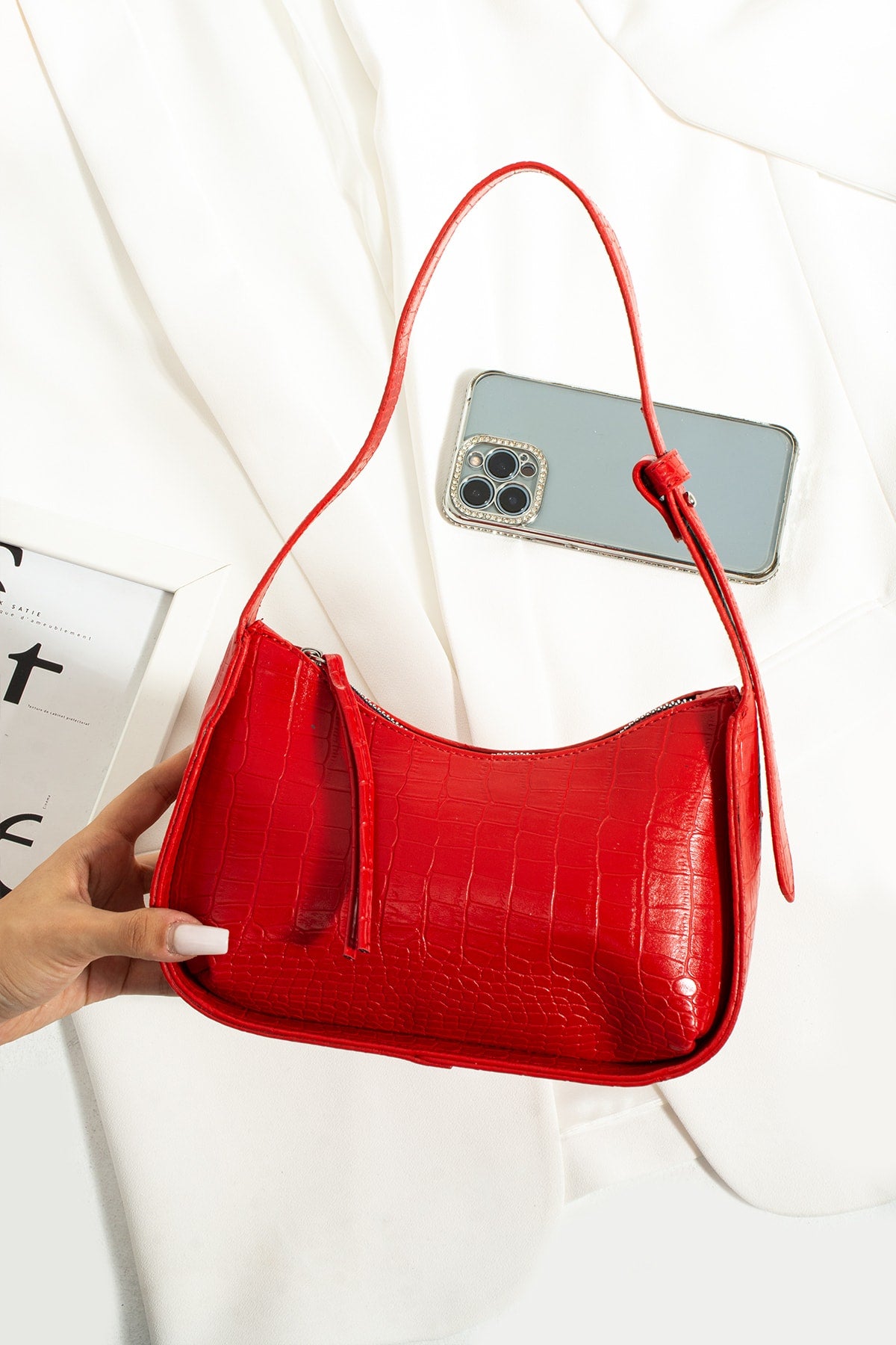 Women'S Crocodile Baguette Bag