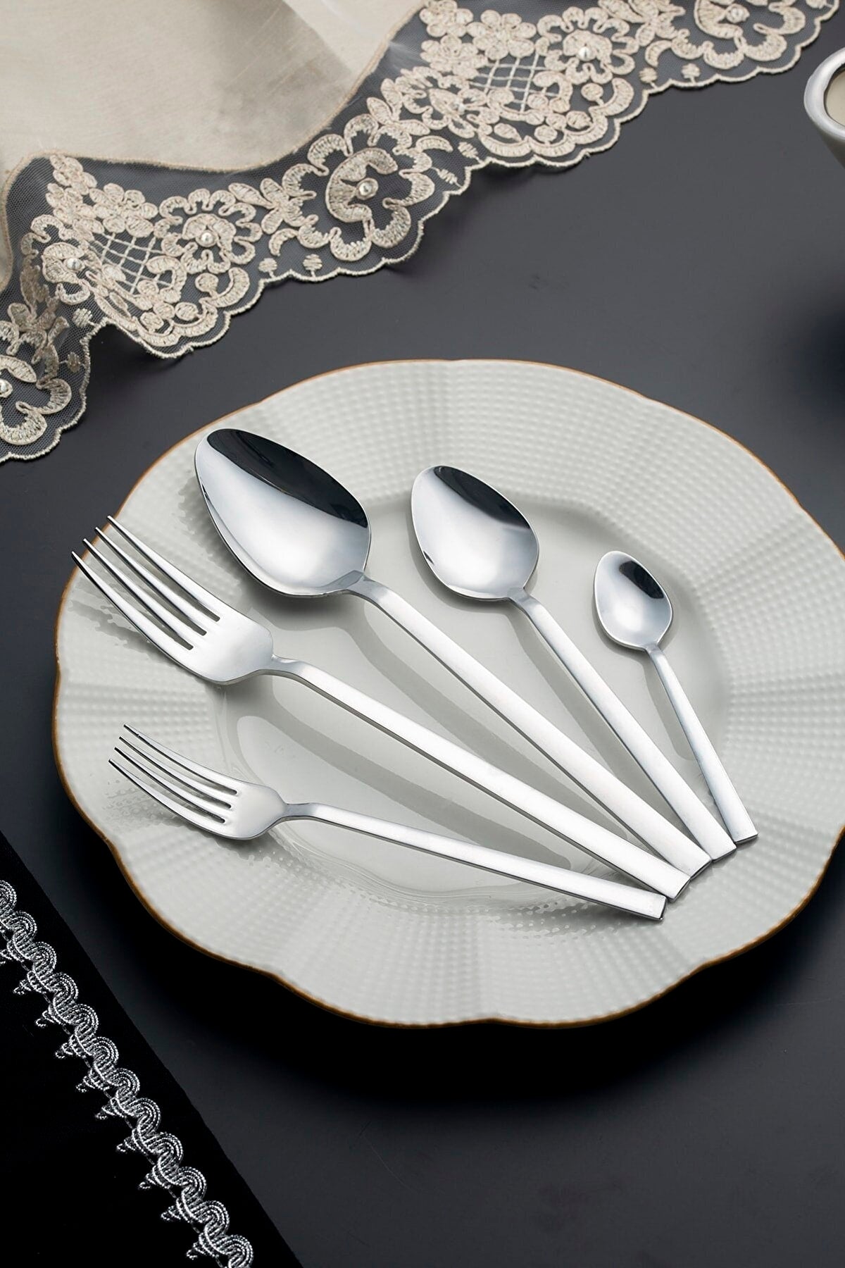 Stainless Steel 18/10 Quality 30 Piece Natural Cutlery Set for 6 Persons Straight Model