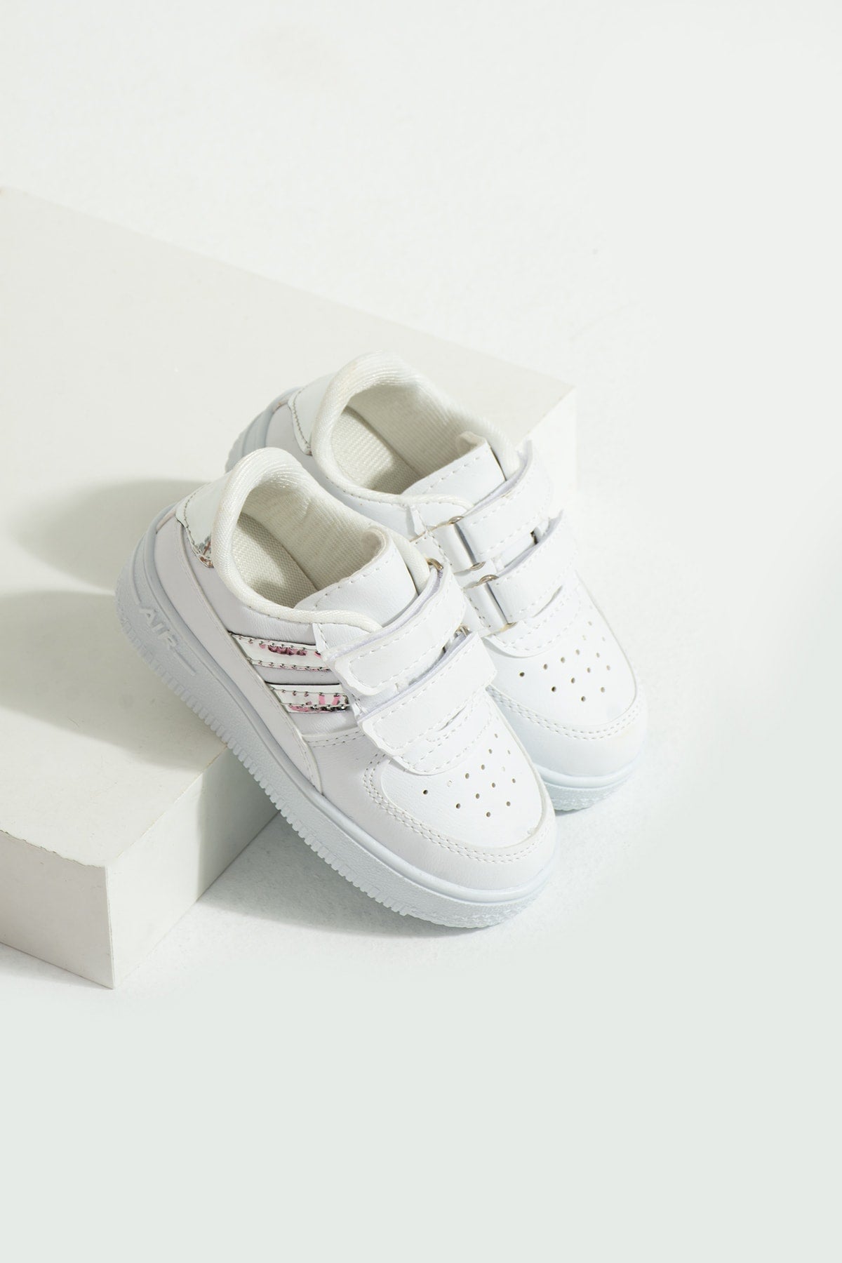 Kids White Lame Sneakers Velcro Kids Baby Shoes