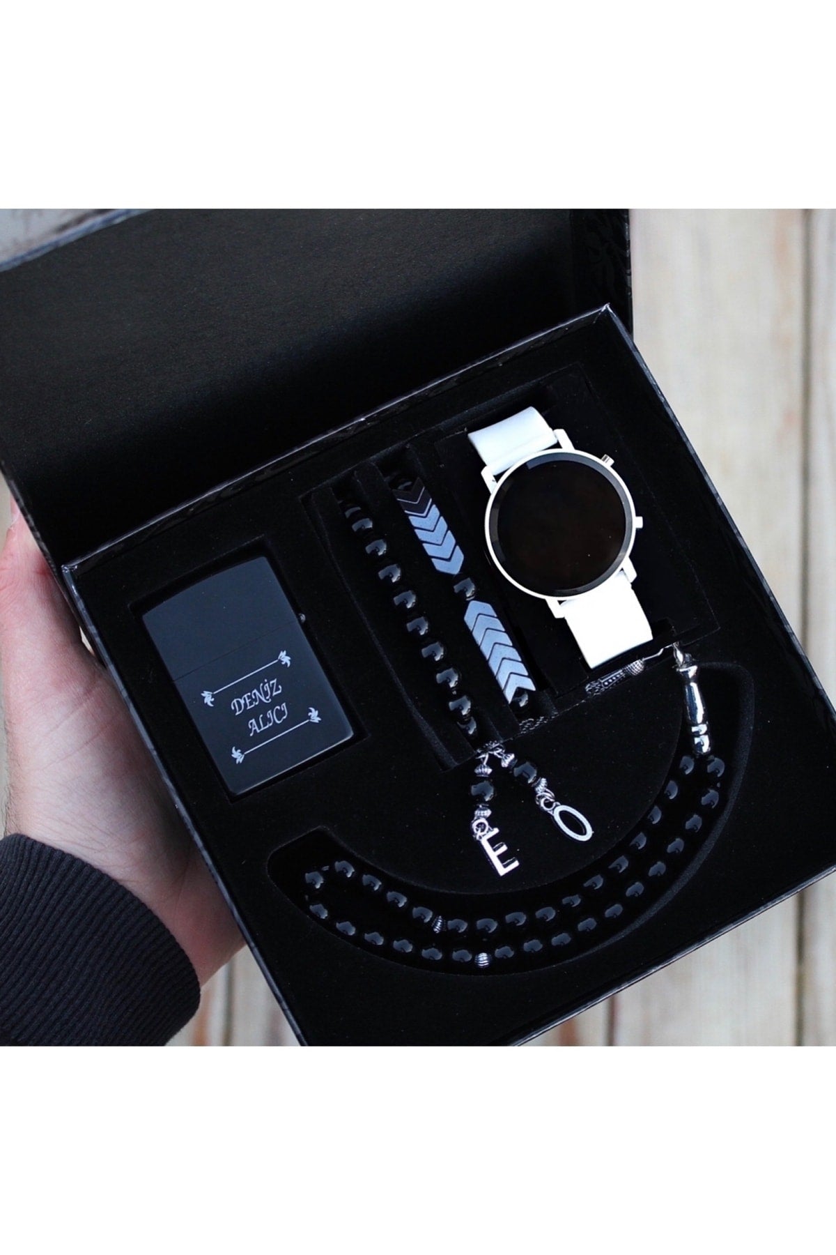 Waterproof Men's Wristwatch Lighter Rosary and Bracelet Set