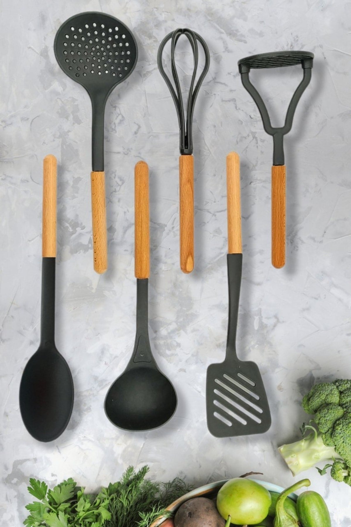 6 Pieces Wooden Handle Plastic Scoop Colander Spoon Spatula Crusher And Beater Black Serving Set Dp-ahş01