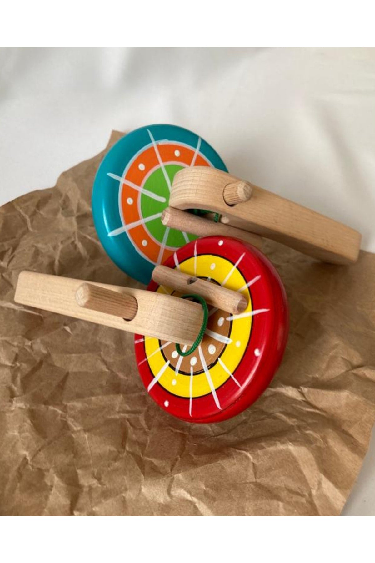 Wooden Pull Throw Spinning Top Colorful Patterned Drawstring Spinning Top Natural Wooden Toy
