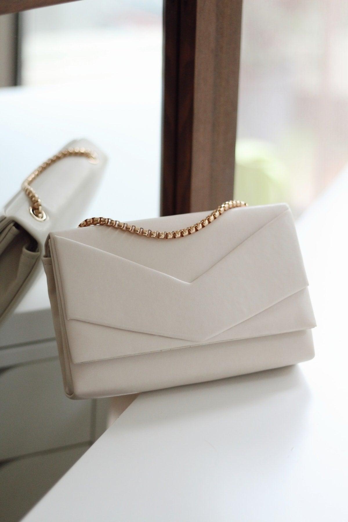 Women's Cream Envelope Box Shoulder Bag - Swordslife