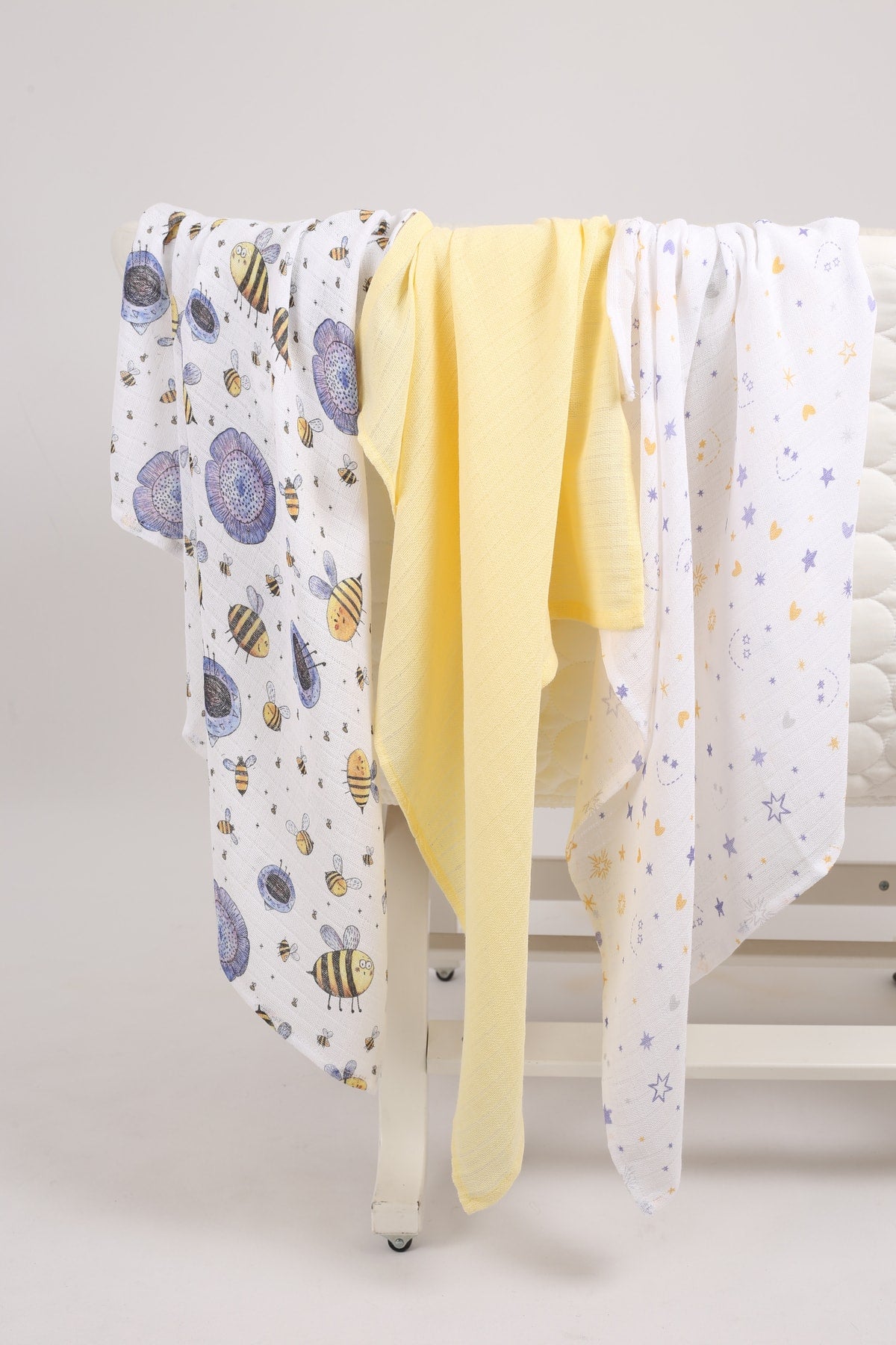 3-Purpose Muslin Cover Set - 75X75 Cm