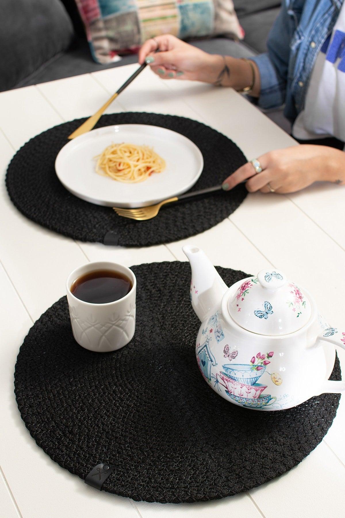 2 Pieces Stain Resistant Washable 36cm Black Placemats Straw Bamboo Knit Bottom Christmas Gift - Swordslife