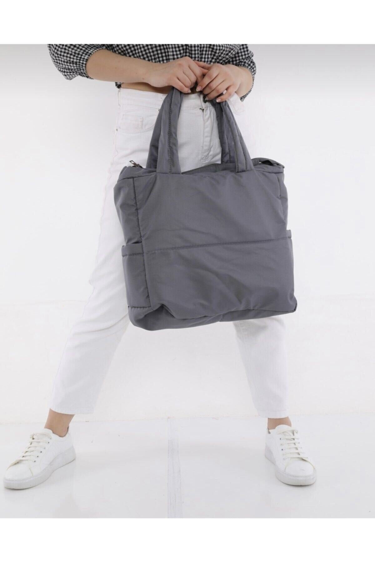 Shopper-Umhängetasche aus geprägtem Puffstoff für Damen