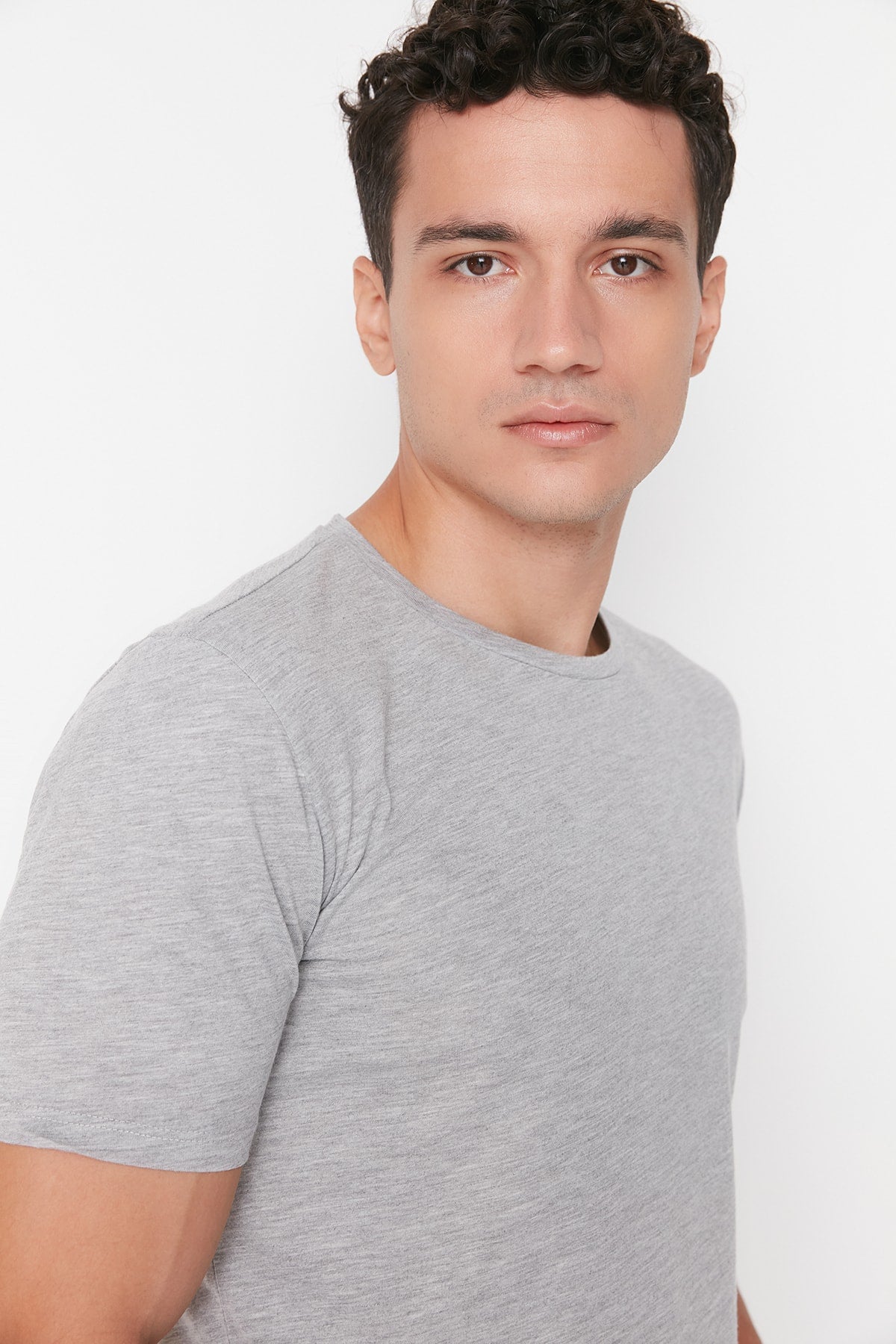 Graues Herren Basic Slim Rundhals Kurzarm T-Shirt Tmnss22Ts0270