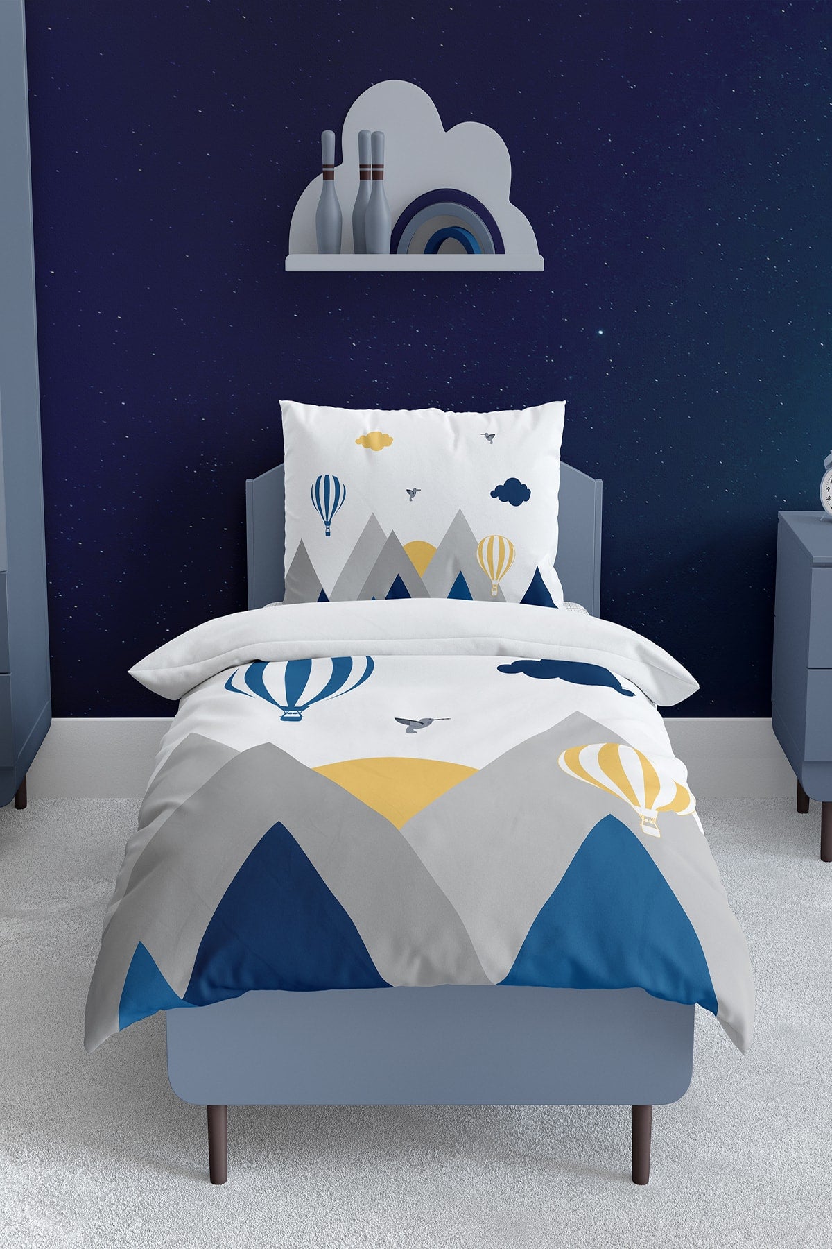 Bettbezug-Set mit blauem Bird Valley Mountain-Muster