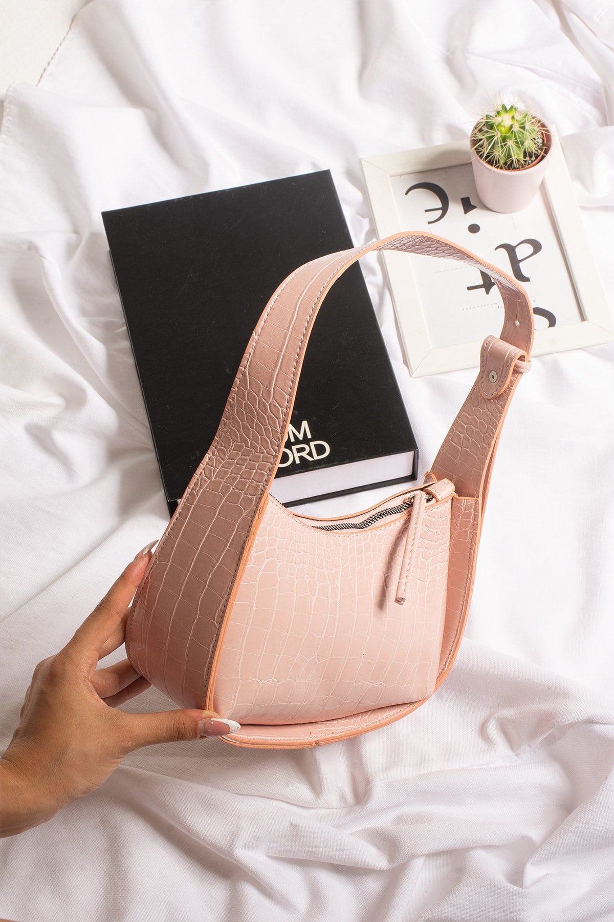 Puder-Baguette-Tasche mit Krokodilmuster für Damen