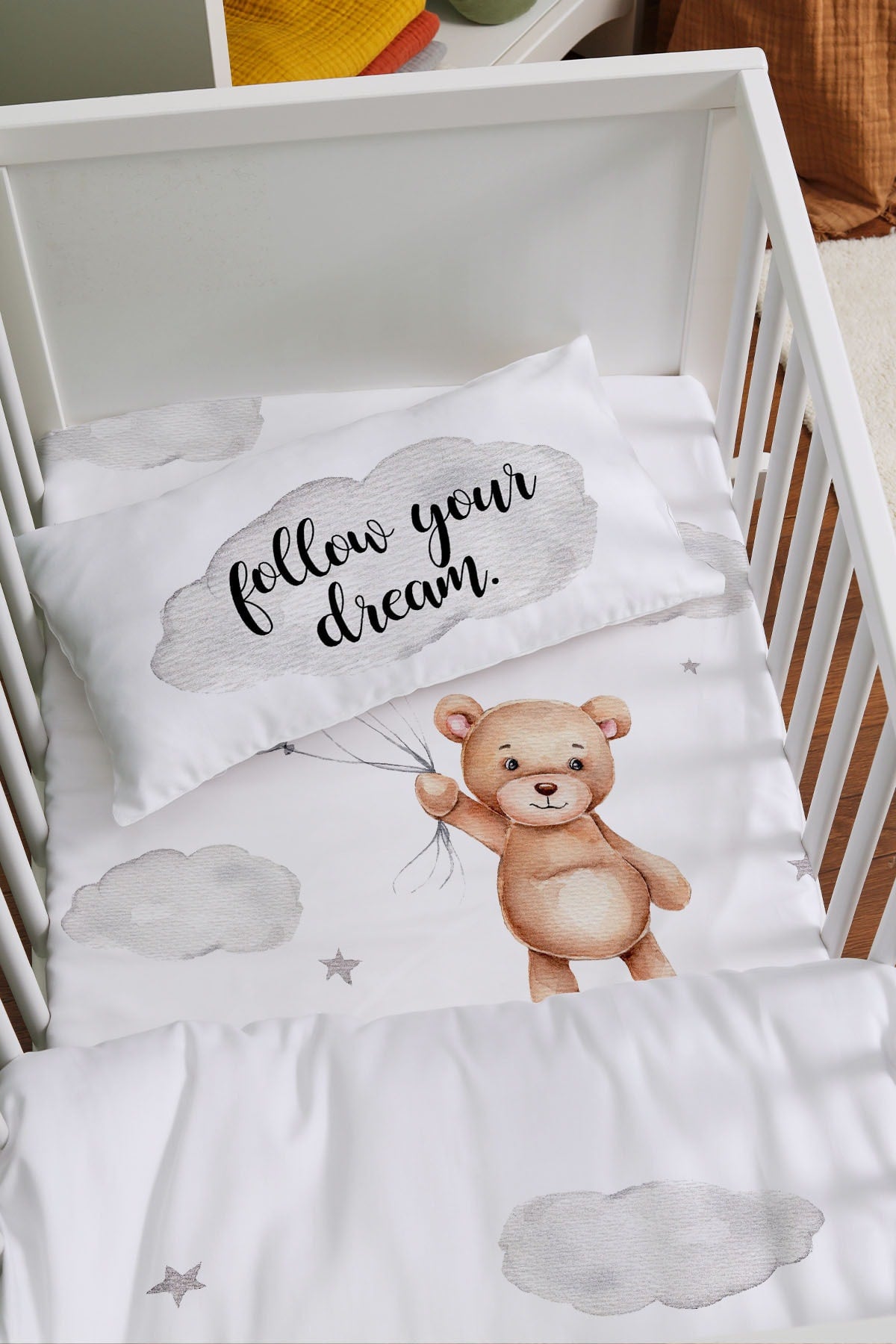 Mother'S Side Crib Duvet Cover Set (60X100) - Iconic Series - Brown Bear Swinging In A Star Pink