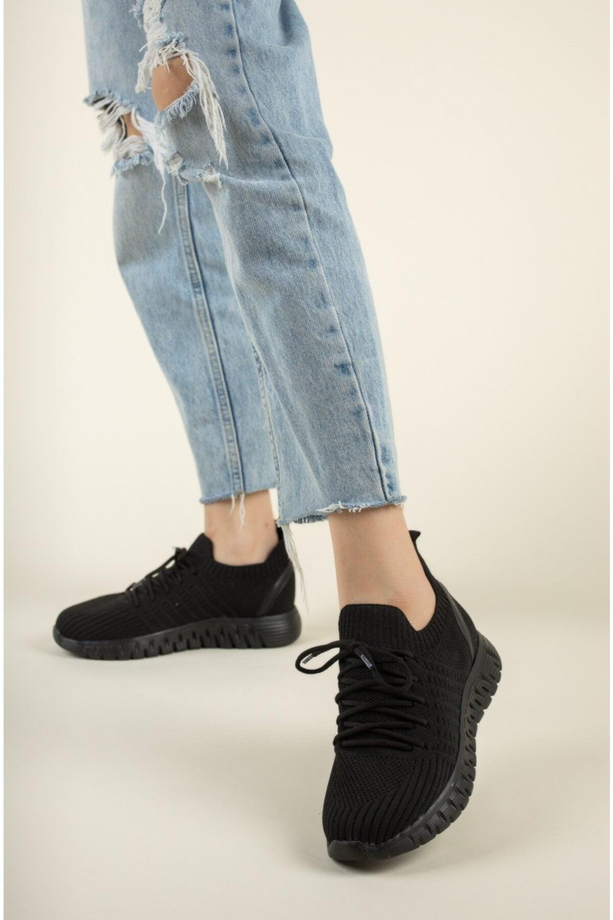 Women's Black Knitwear Sneaker - Swordslife