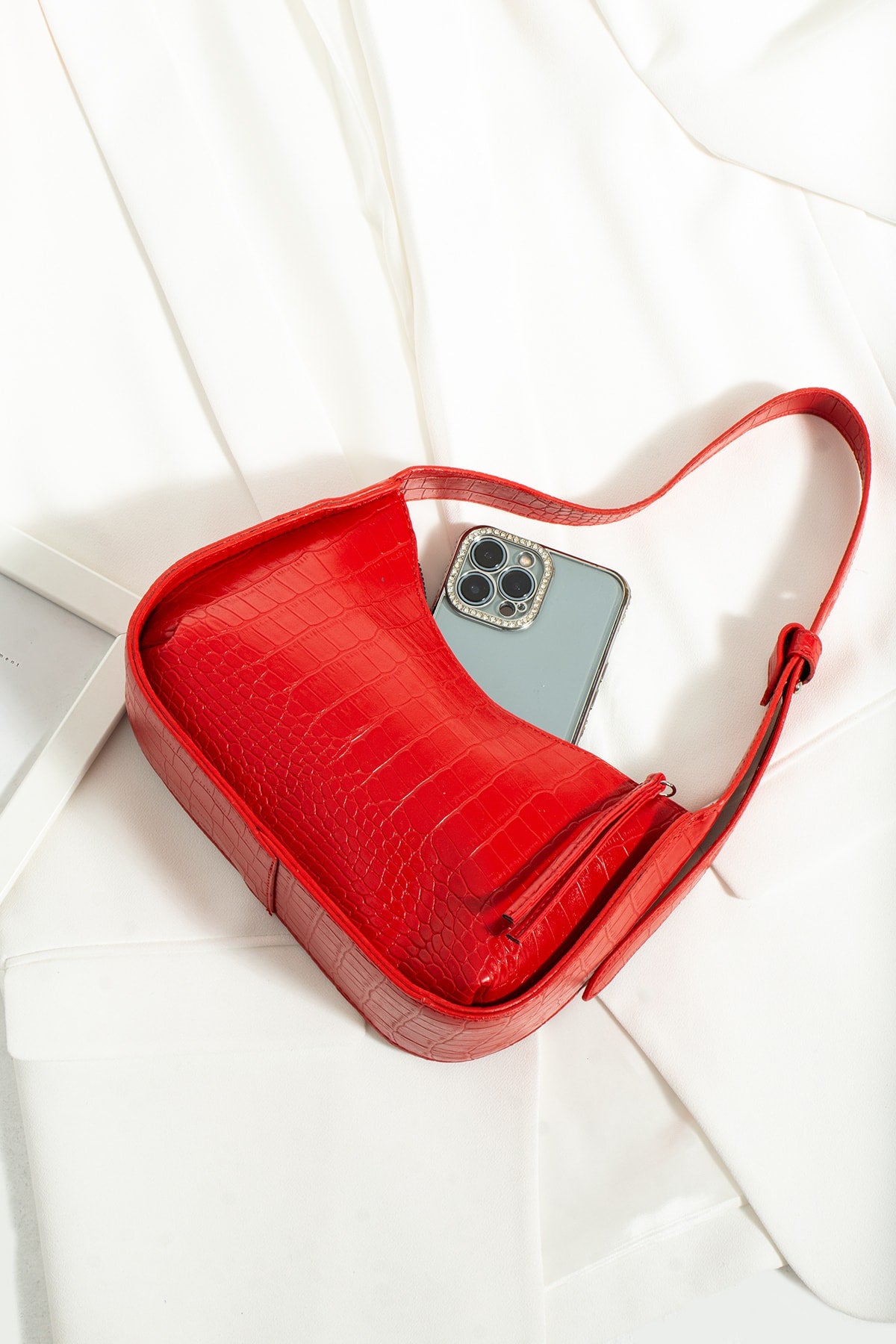Women'S Crocodile Baguette Bag