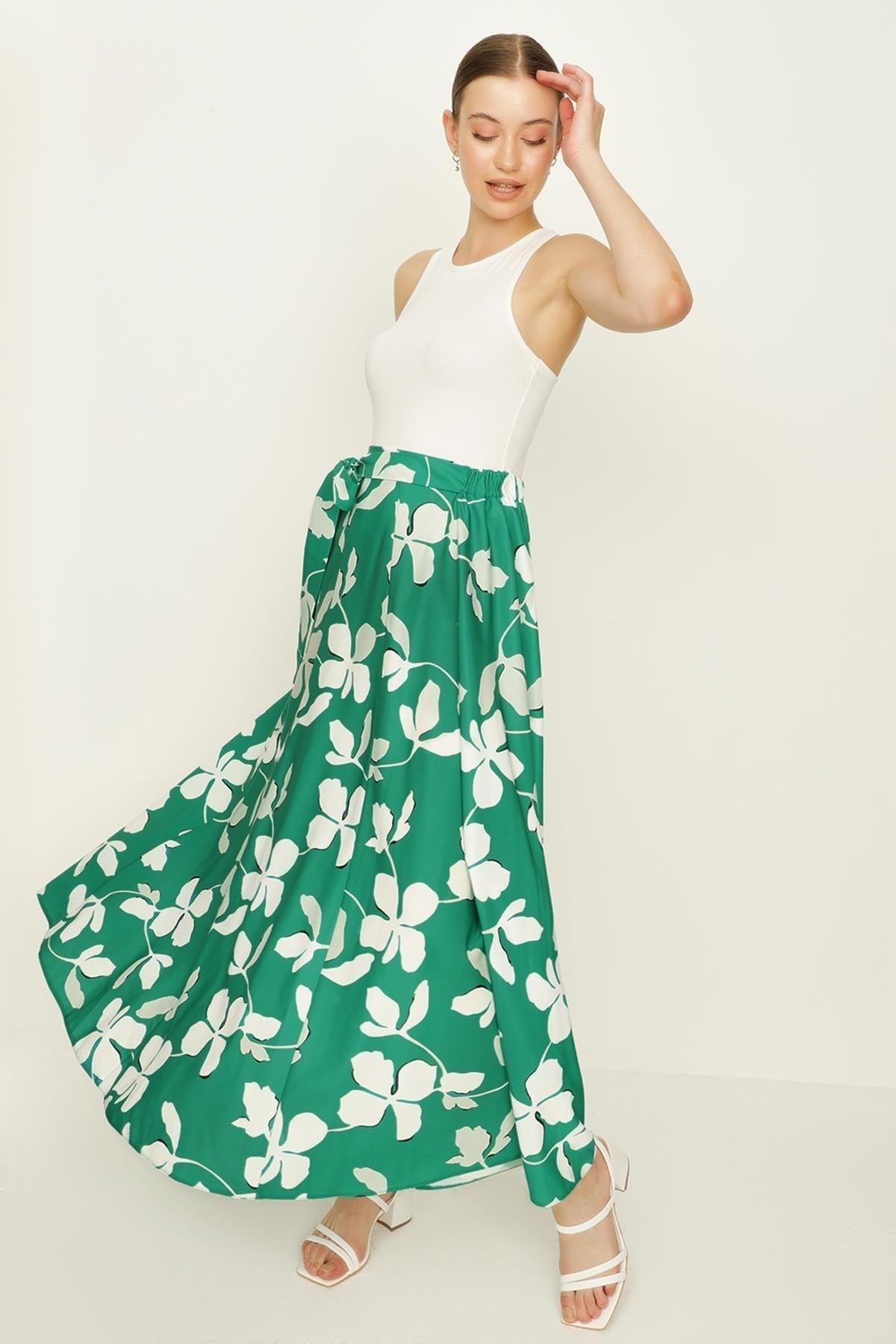 Women's Green Patterned Belted Ruffle Long Skirt - Swordslife