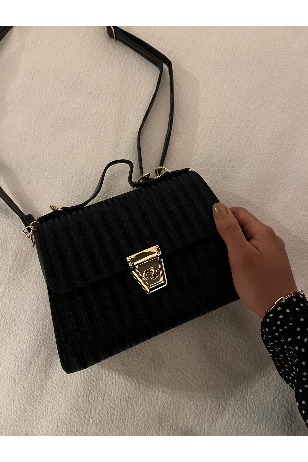 Women'S Box Hand And Shoulder Bag