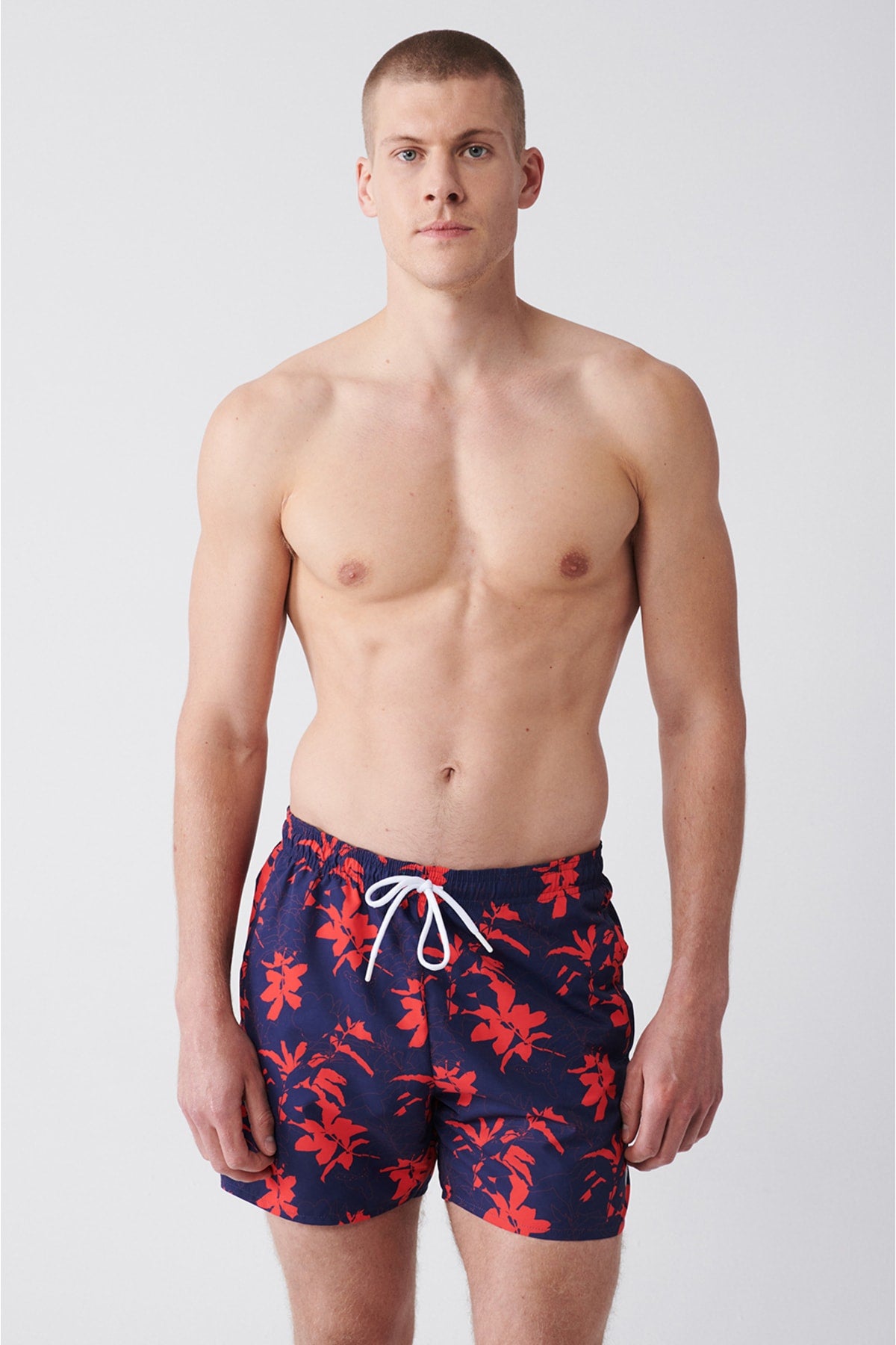 Men'S Navy Blue-Red Quick Dry Printed Standard Size Swimwear Marine Shorts E003802