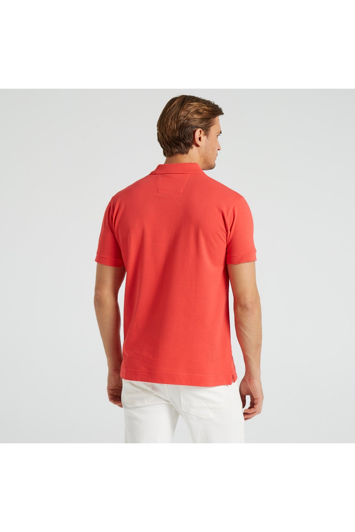  Мужская красная рубашка-поло классического кроя с коротким рукавом