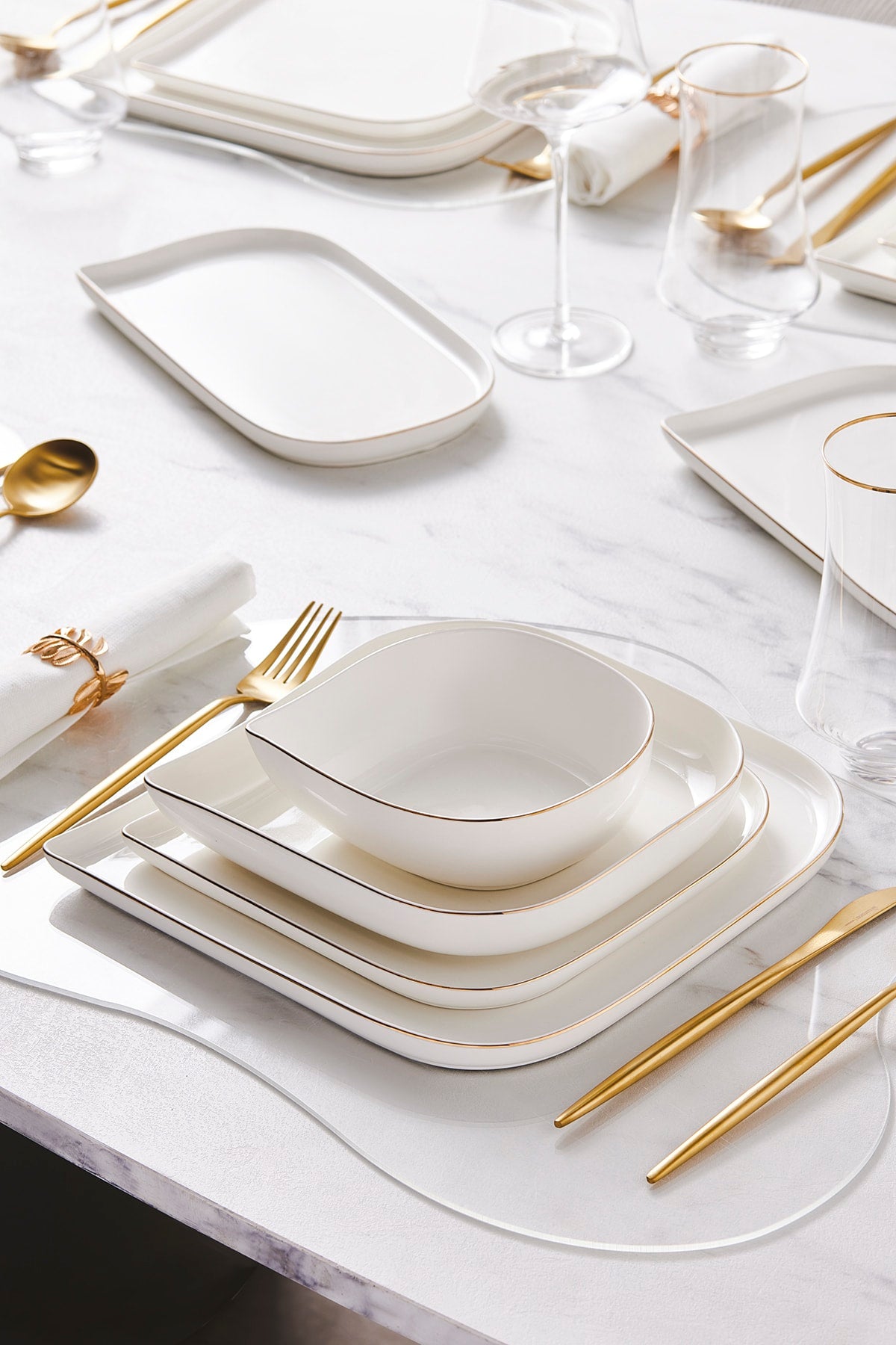 Streamline Slope 29 Piece Porcelain Dinner Set For 6 People