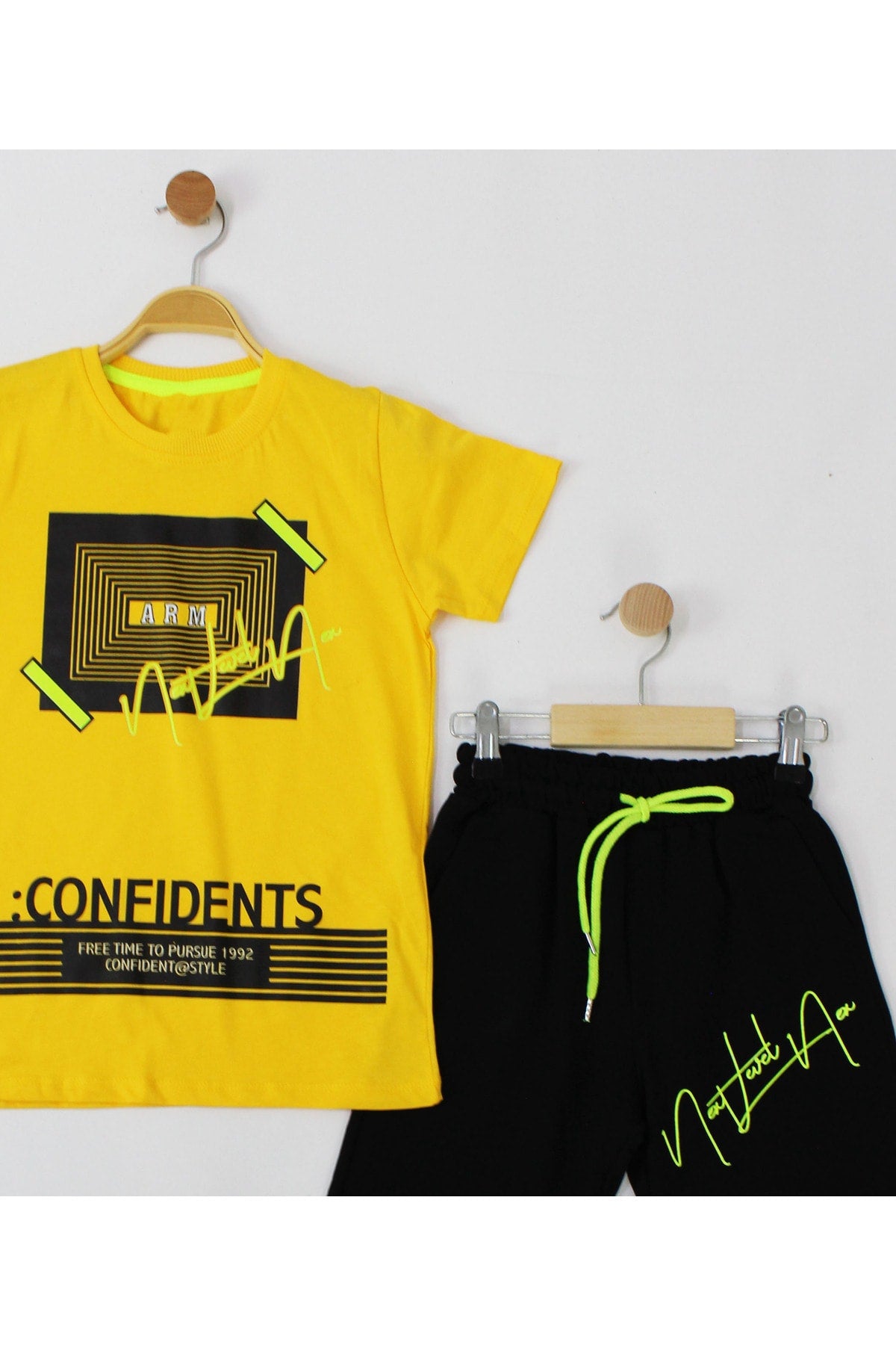 Arm Confident Men'S Printed Double Suit - Yellow