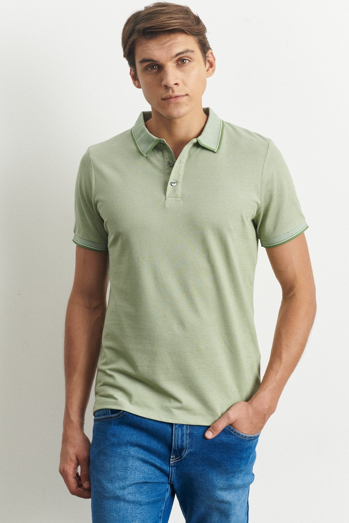  Мужская безусадочная хлопчатобумажная ткань Slim Fit Slim Fit Green Roll-Up Polo Neck T-Shirt