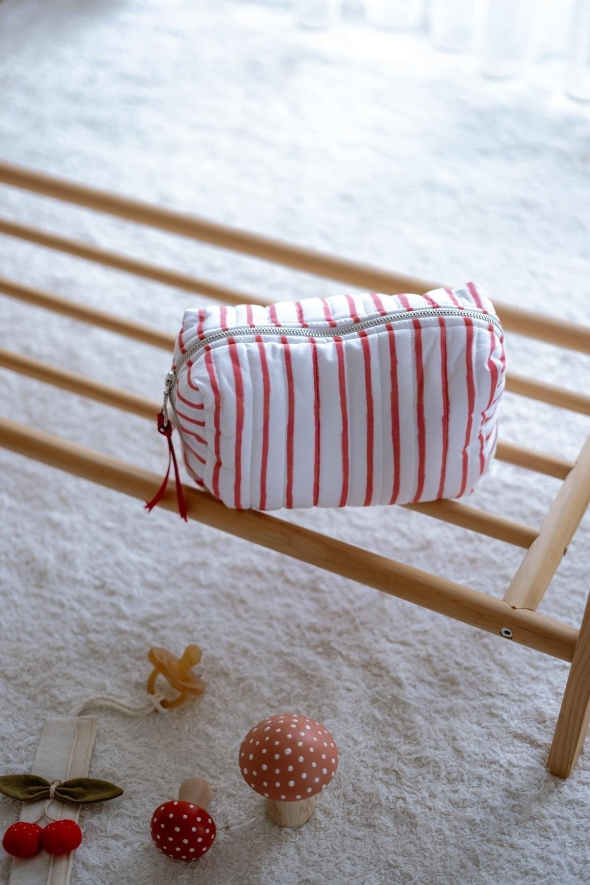 Atelier Babbi Care Bag - 100% Organic Cotton - Red Striped