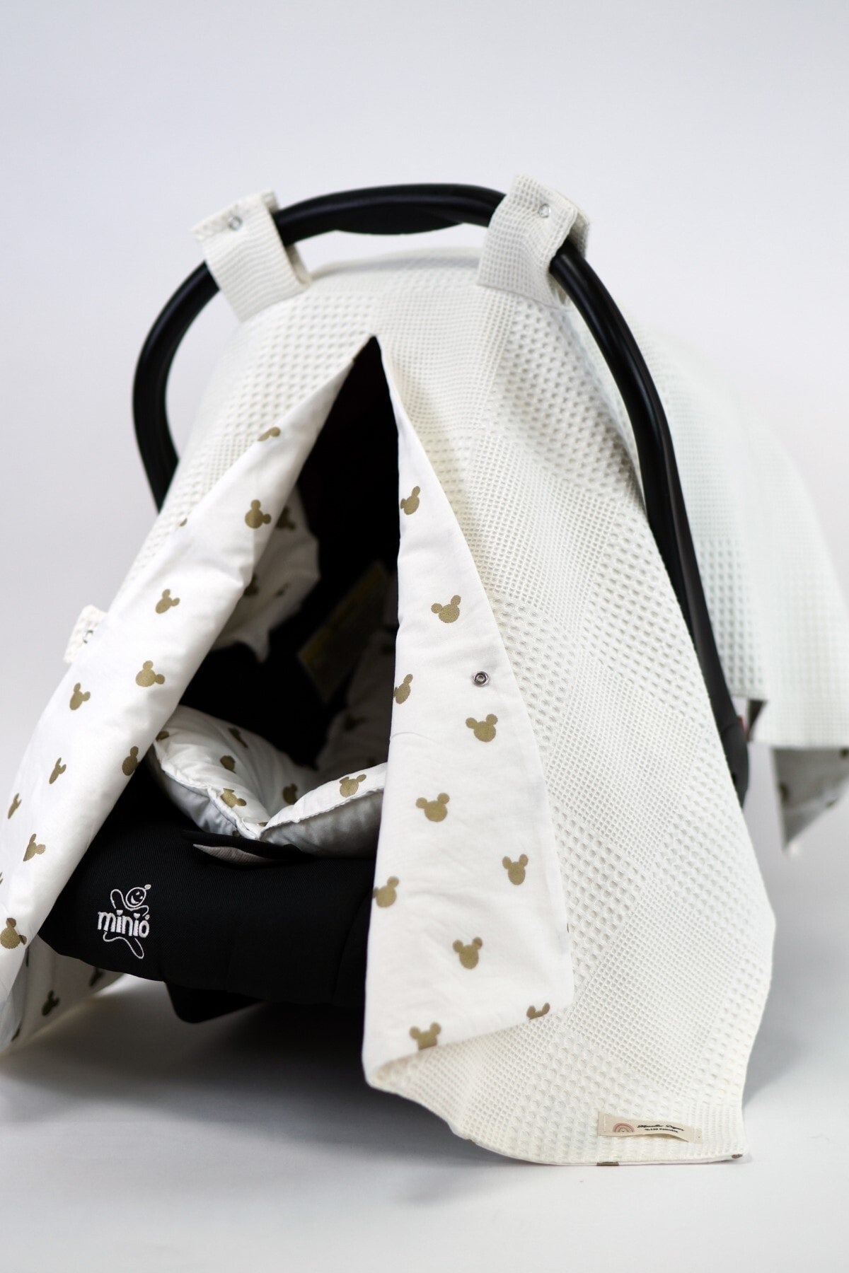 Cream/Gold Glitter Mickey Stroller Cover And Cushion