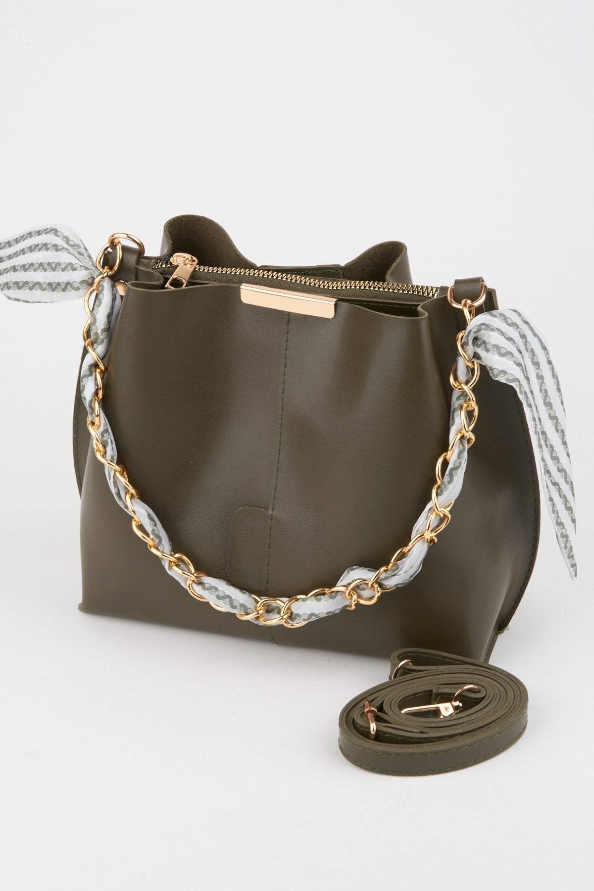 Khakifarbene Damen-Hand-, Arm- und Schultertasche aus weichem Leder mit 3 Fächern und Schalkette