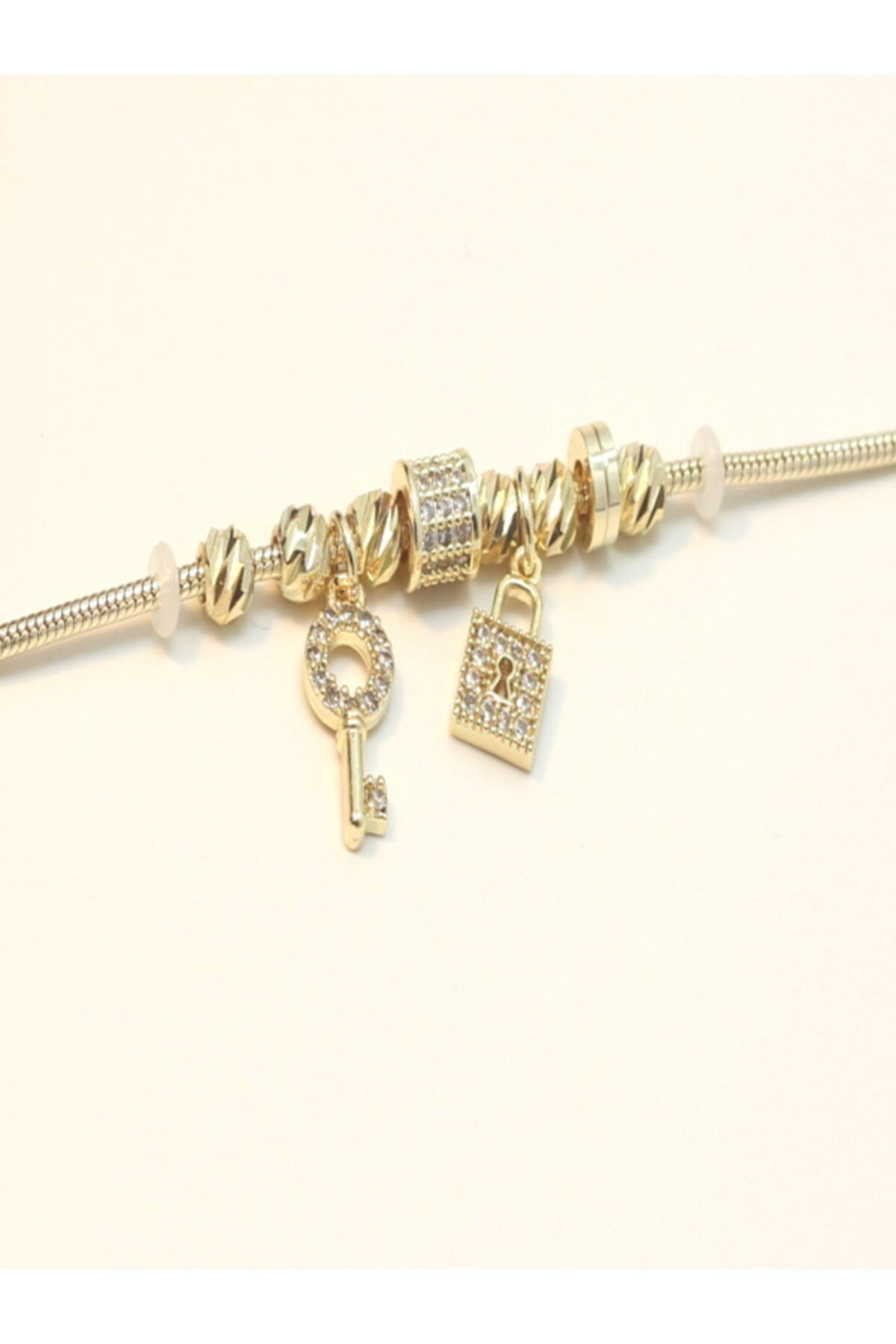 Women'S Gold Lock Key Zircon Detail Dorika Steel Bracelet