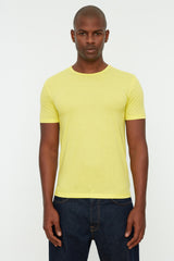 Yellow Men's Basic Slim Crew Neck Short Sleeved T-Shirt TMNSS22TS0270