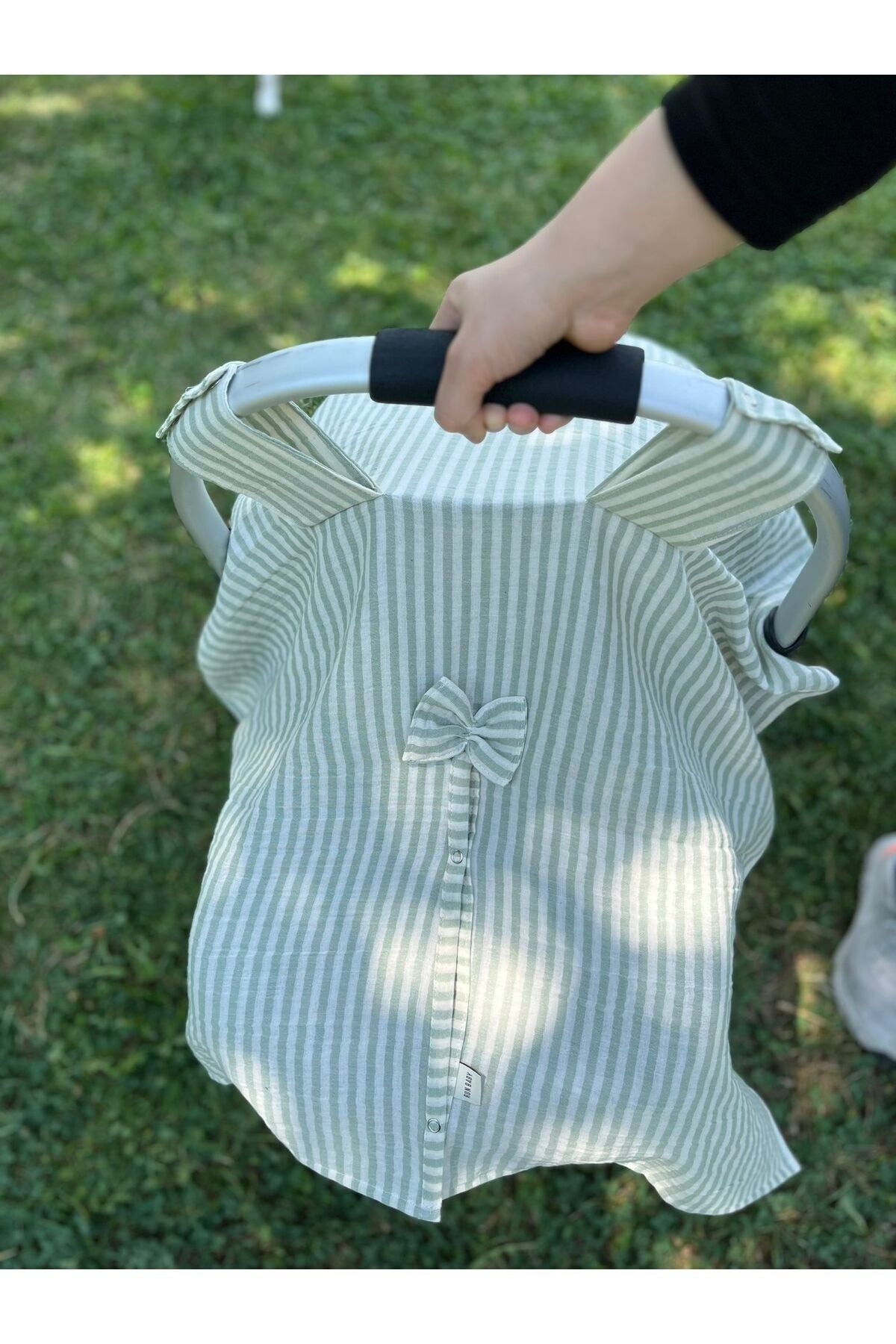 Run Baby Double Layer Muslin Fabric Snap Fastener Stroller Cover (Green Striped) 75X100Cm