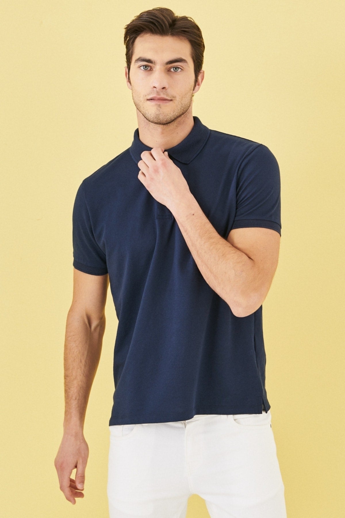 Мужская безусадочная хлопчатобумажная ткань Slim Fit Slim Fit Темно-синяя футболка с воротником-поло с отворотом