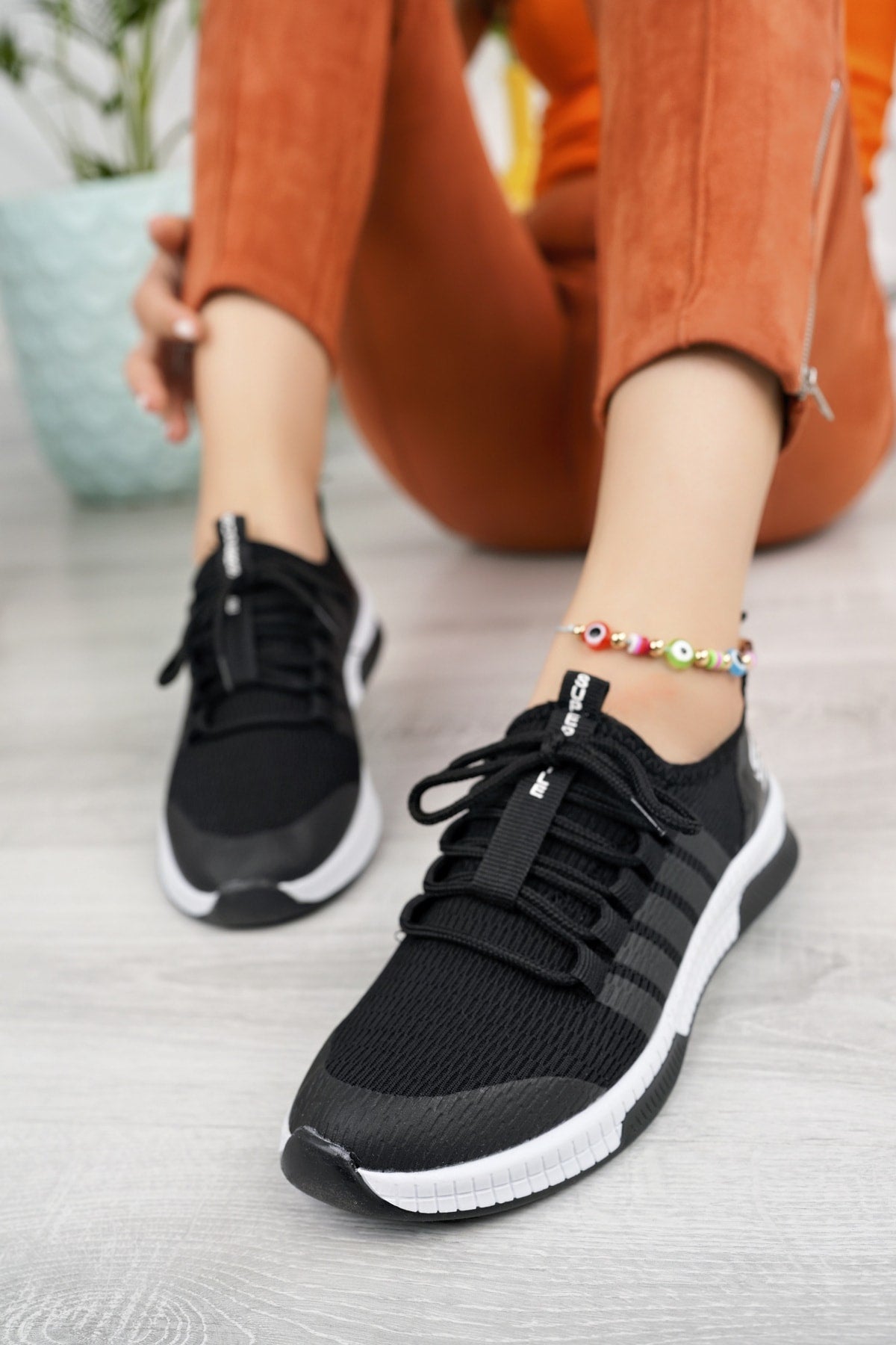 Black - Knitwear Sports Shoes for Daily Use