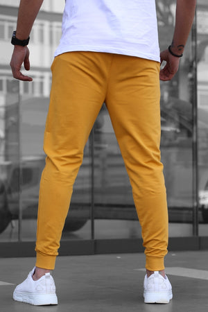 Gelber elastischer Herren-Trainingsanzug 4821