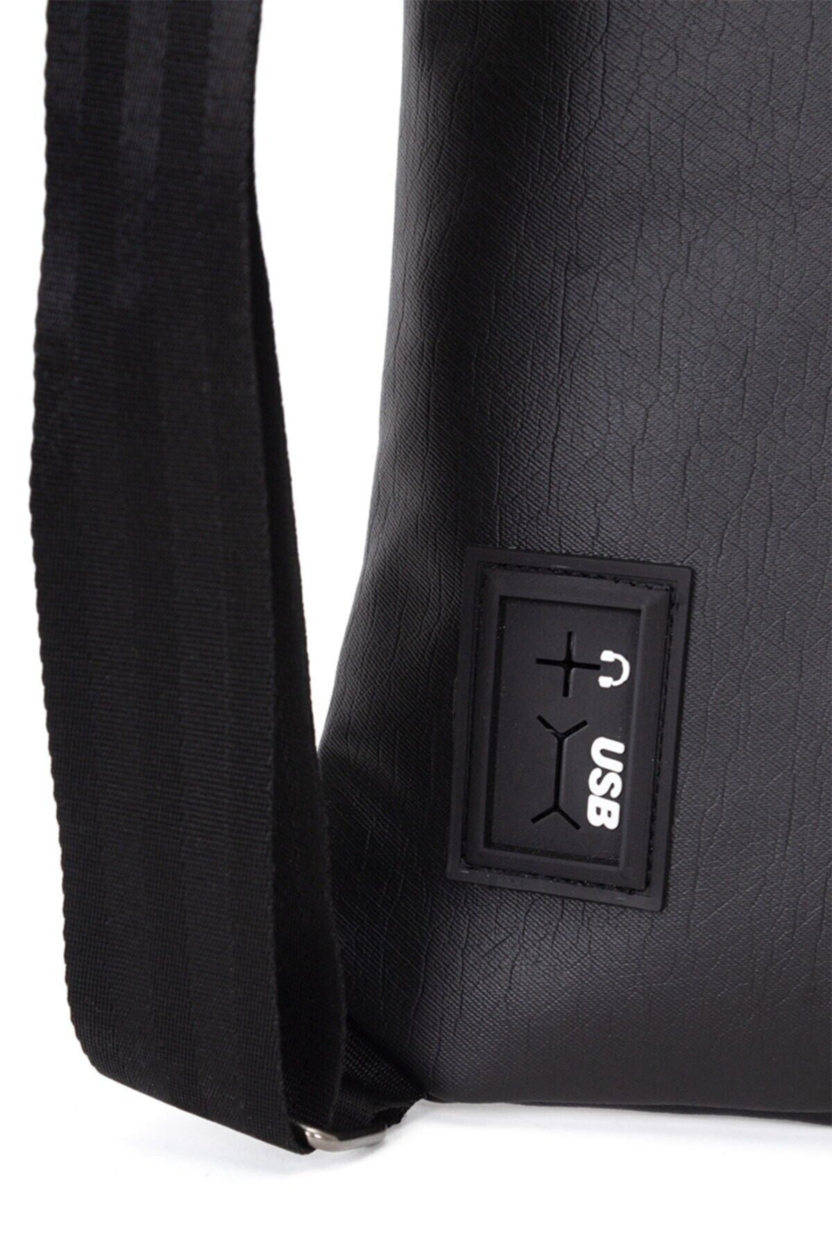 Men's Black Cross Shoulder Chest Bag Headphone And Usb Outlet Water Resistant Single Arm Bag