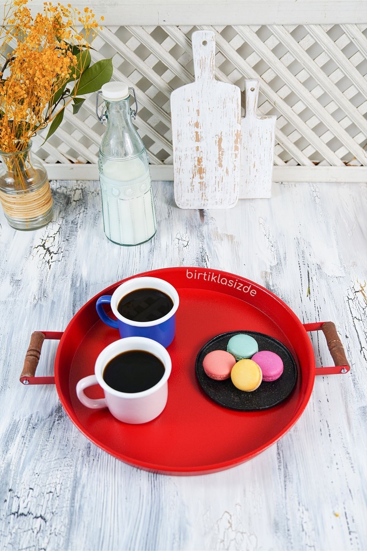 51 Cm Yellow 37 Cm Red 2 Liter Metal Round Tray Presentation Tray Tea Coffee Tray