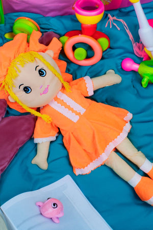 Mira Plüschpuppe 100 cm Orange