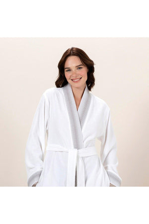 Endi Unisex Bathrobe White - Swordslife