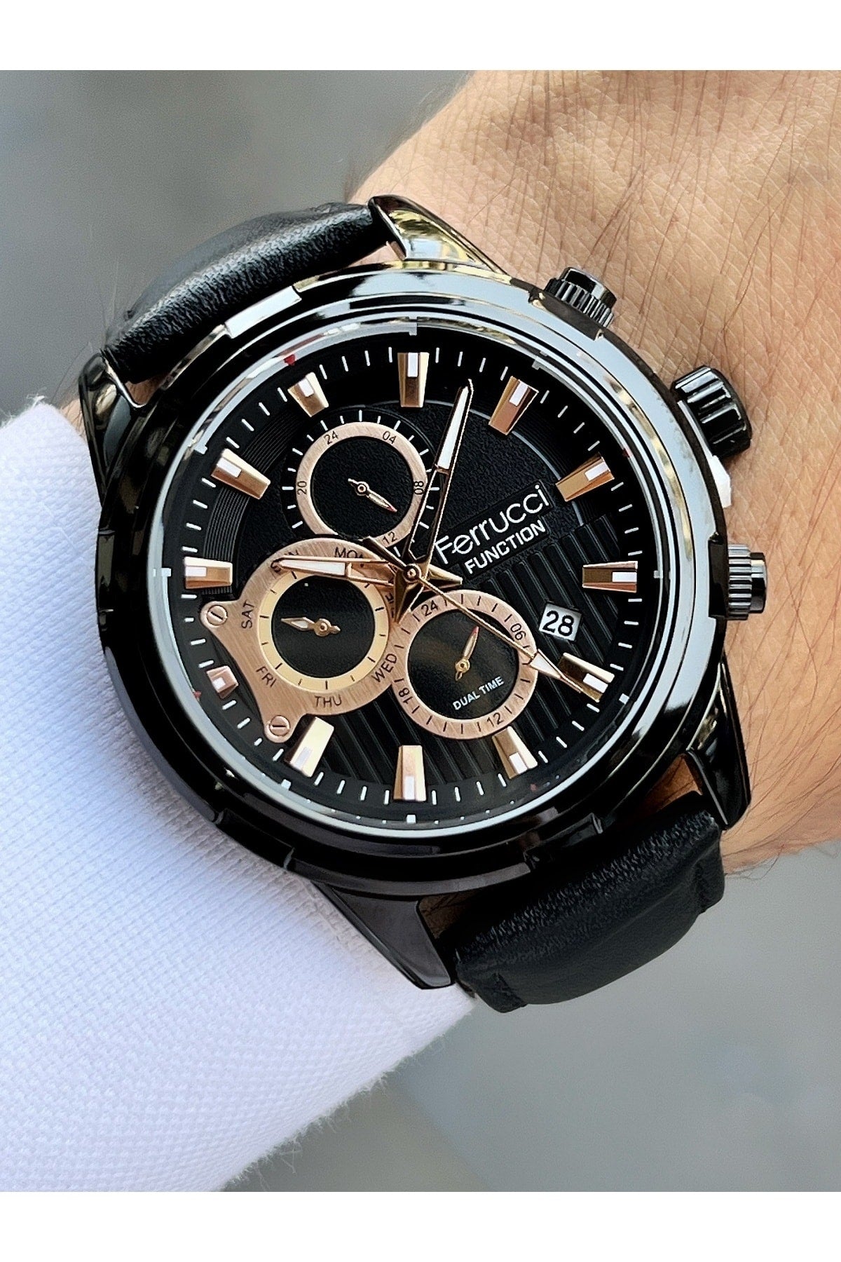 Functions Of Active Black Color 3 Atm Waterproof Leather Band Men'S Wristwatch