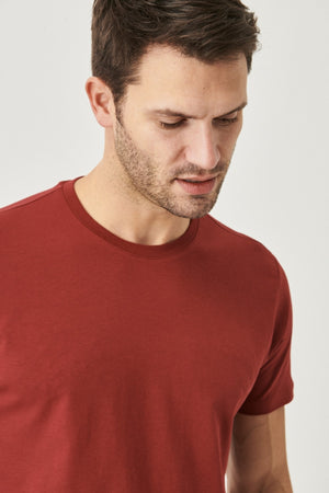 Men'S Claret Red 100% Cotton Slim Fit Slim Fit Crew Neck Short Sleeved T-Shirt