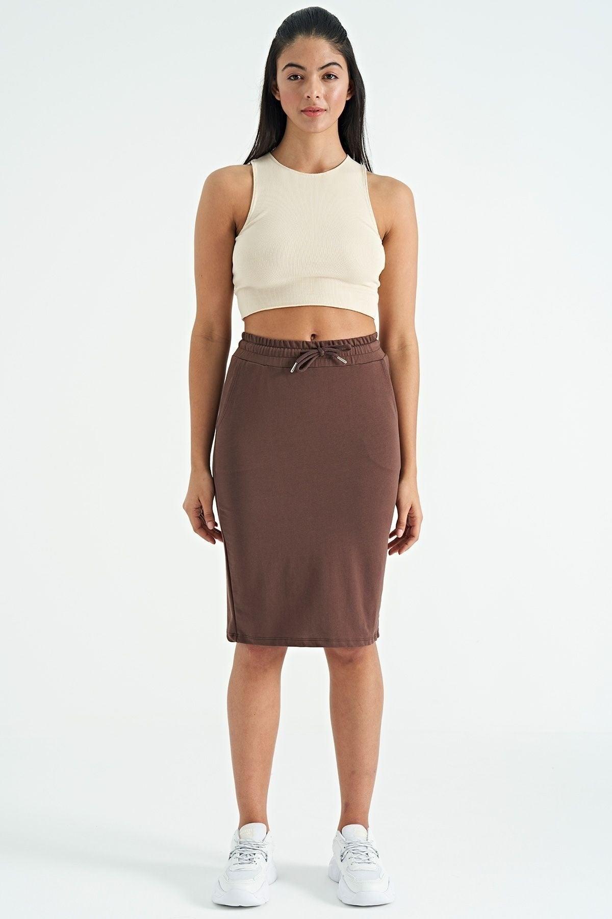 Brown Back Slit Side Pocket Detailed Knee Length Women's Pencil Skirt - Swordslife