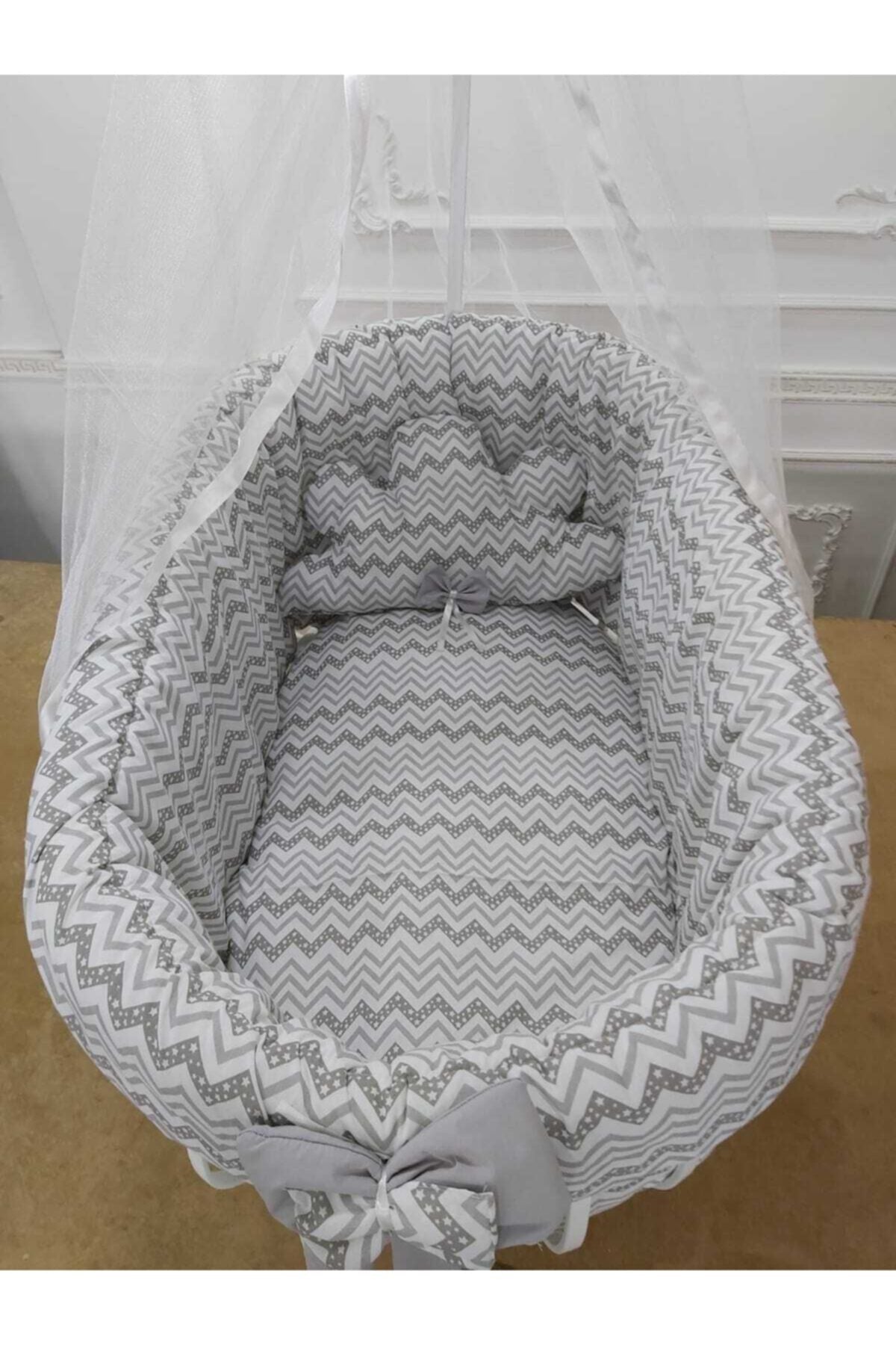 Gray Basket Crib Sleeping Set (CRADLE AND BED NOT INCLUDED)