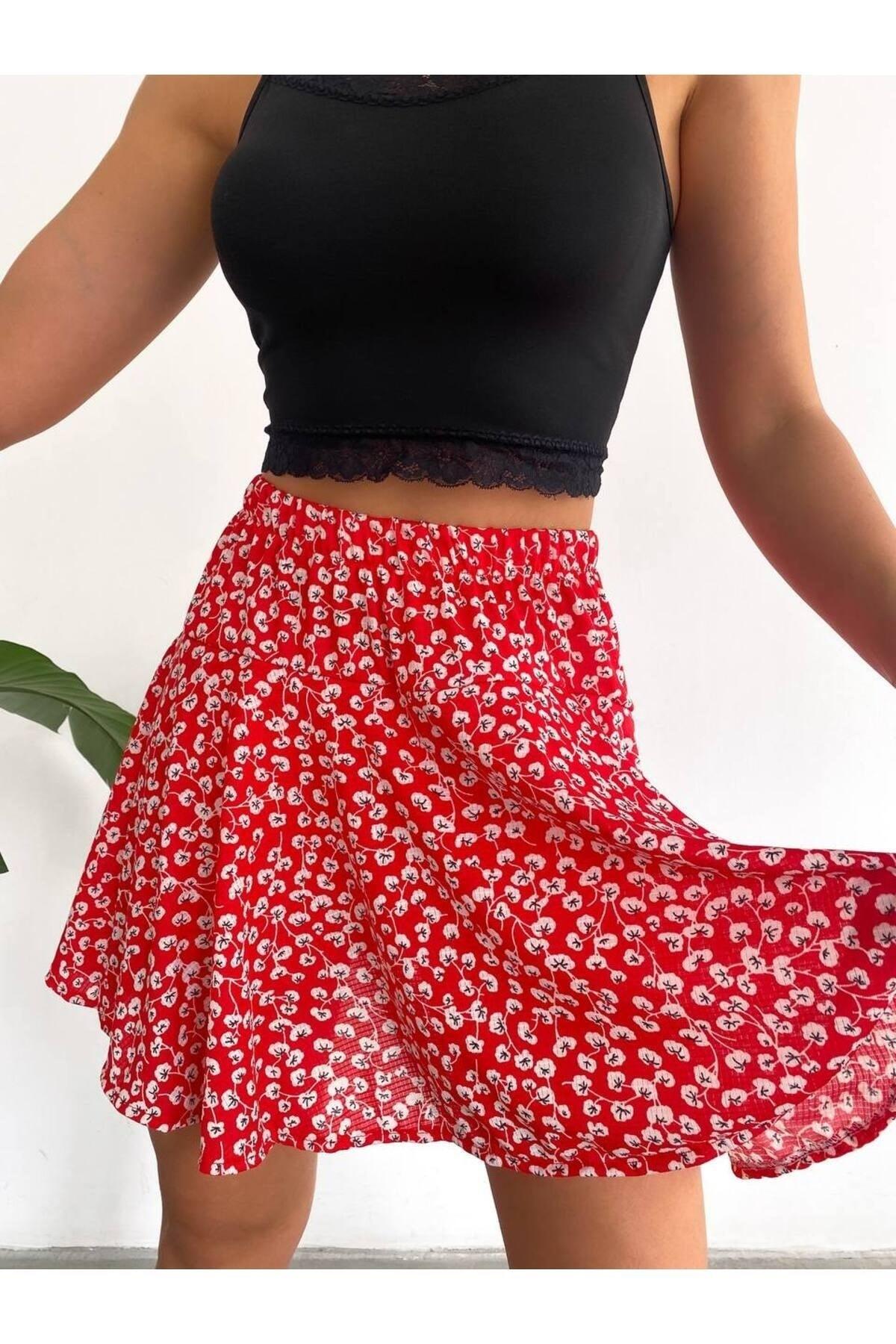 Flower Patterned Red Short Skirt - Swordslife