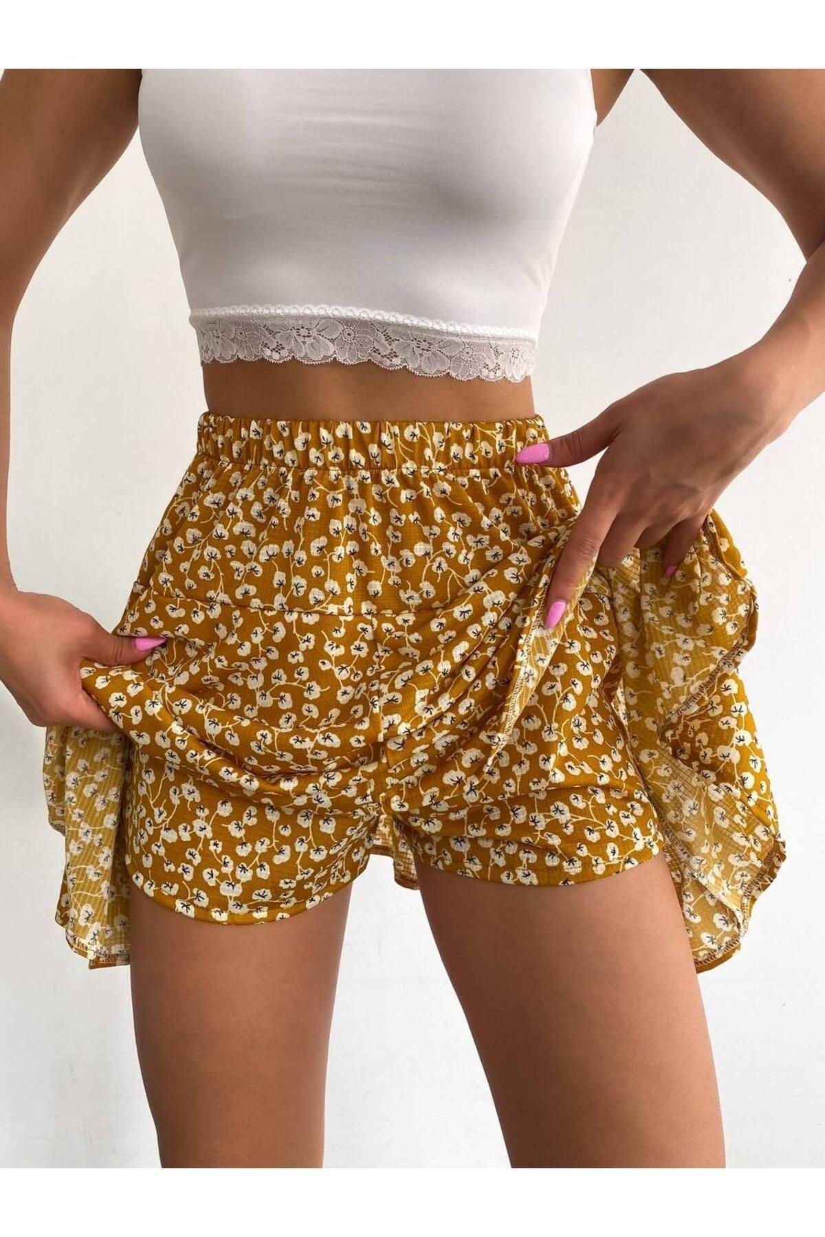 Flower Patterned Yellow Short Skirt - Swordslife