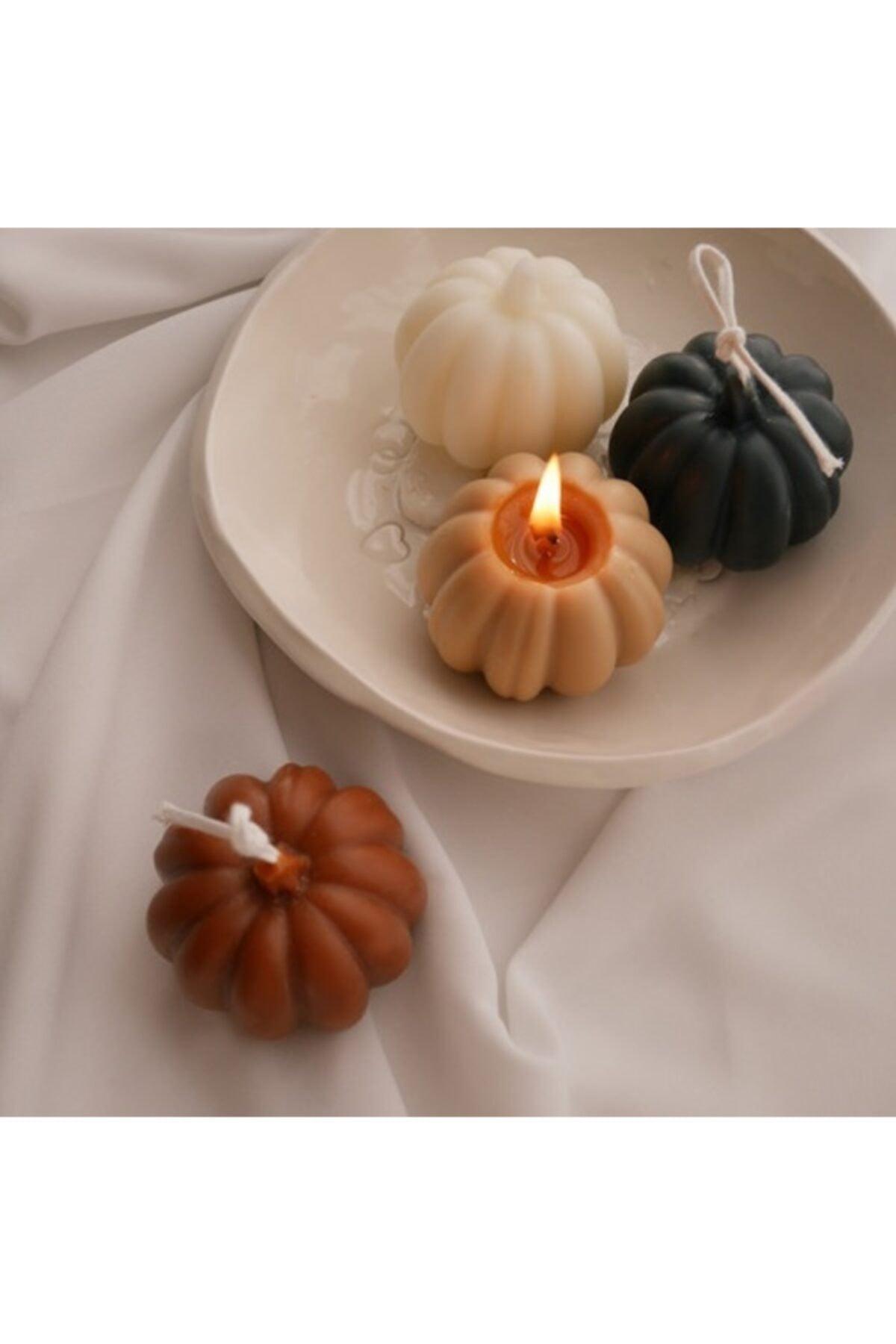 Set of 4 Decorative Scented Pumpkin Candles - Swordslife