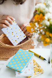 Set of 4 Pocket Books Striped Bee Rabbit