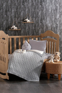 Baby sleep set with cotton knitwear blanket and pear pillow in gray